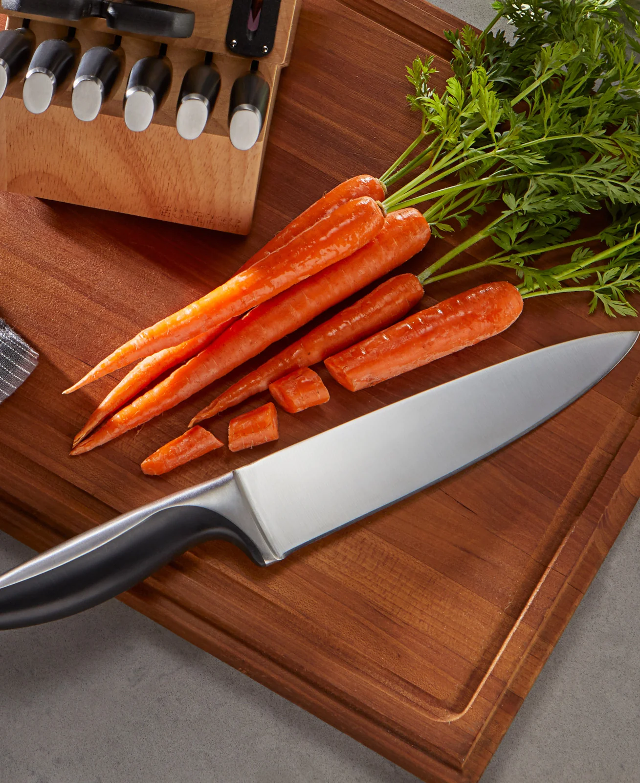 Chicago Cutlery® AvondaleTM 12-piece Block Set Knife - Image 3